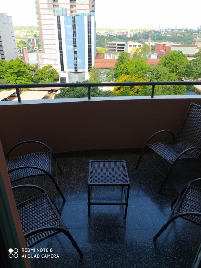 Moderno Y Amplio Apartamento Con Vista Fantastica En Pleno Centro Ciudad del Este Exterior photo